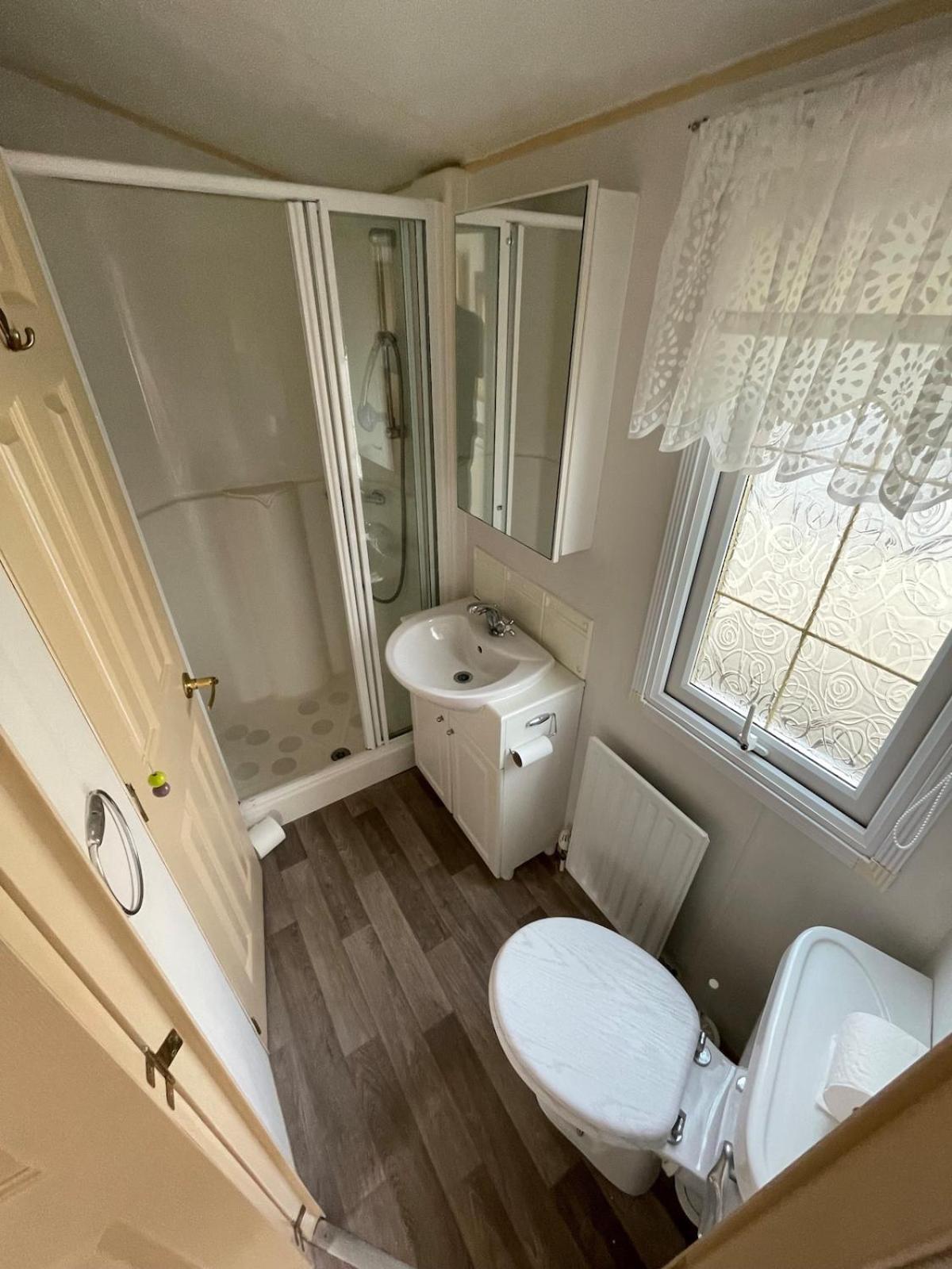 Willerby Granada 2-Bedroom Caravan, Glasgow Uddingston Exterior foto